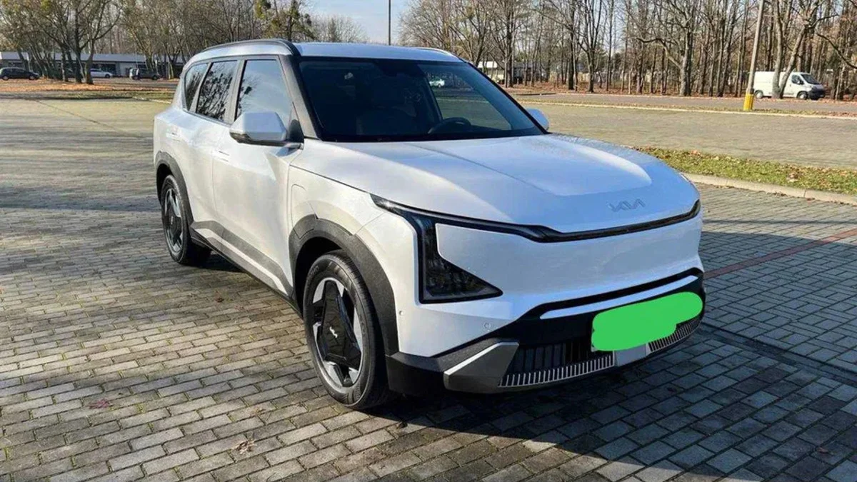 Najnowsza Kia w polskich ogłoszeniach. Za 60 tys. zł mniej niż w salonie