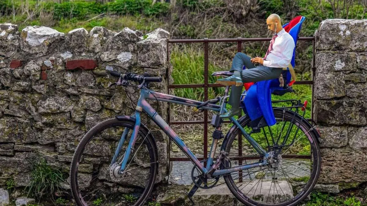 Nowe przepisy kradną kawałek dzieciństwa. Jak się wozi 7-letnie dziecko w foteliku?