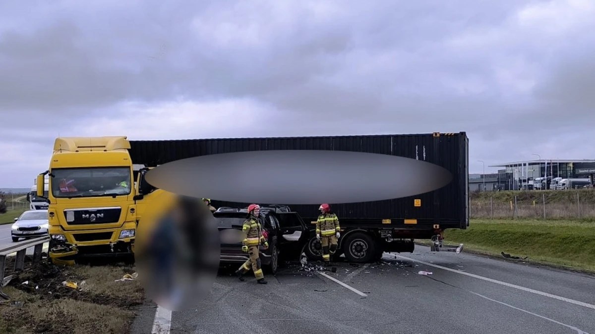 500 zł kary za robienie zdjęć. Policja sypnęła mandatami