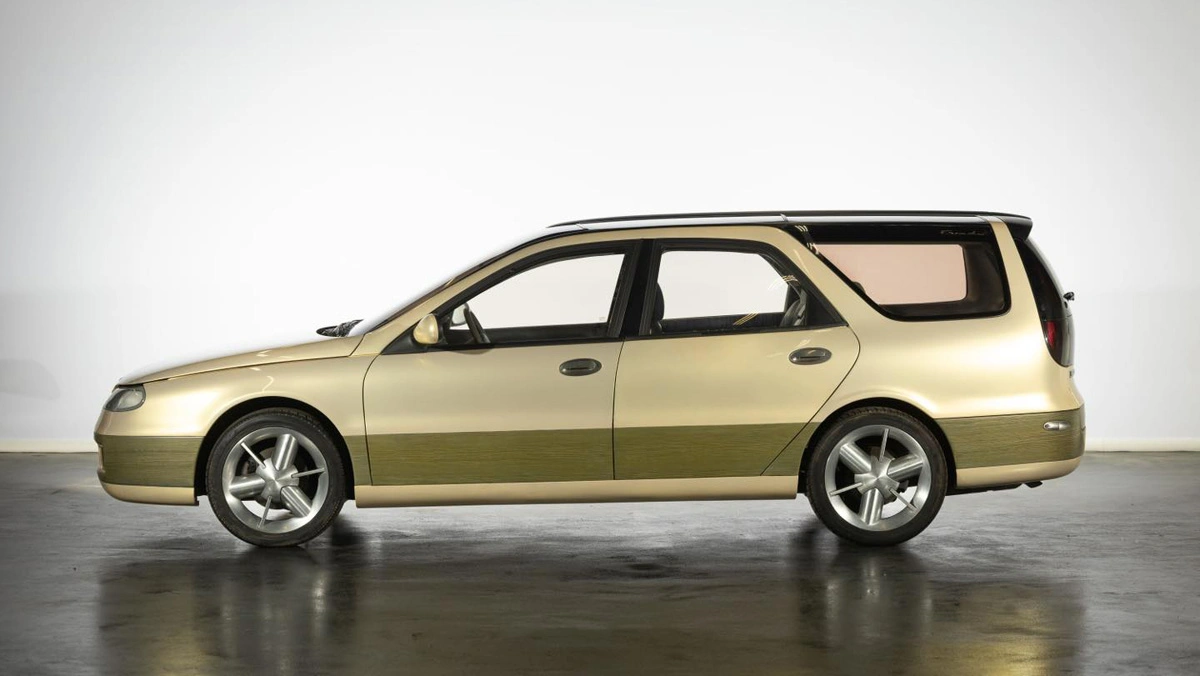 Renault wyprzedaje dziedzictwo. Część trafi do Polski