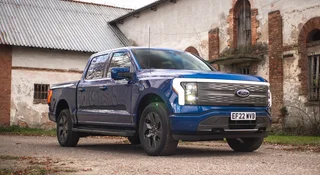 Potężny Ford miał zmieść spalinową konkurencję. Teraz sam będzie truł