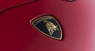 Chciał sprzedać Lambo za 272 mln zł. Przegrał z producentem w sądzie