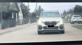 Mam narzędzie do podglądania ludzi. Zapewnił mi je SUV marki Hyundai