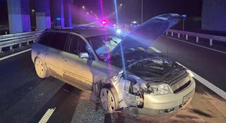 Kierowca Audi chciał „pobawić się” z policją. Teraz pobawi się na spacerniaku