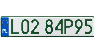 Handlarze pokochają samochody z zielonymi tablicami. Prezydent podpisał