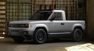 Amerykański pick-up podbija rynek. Za 100 000 zł dostajesz szyby na korbkę