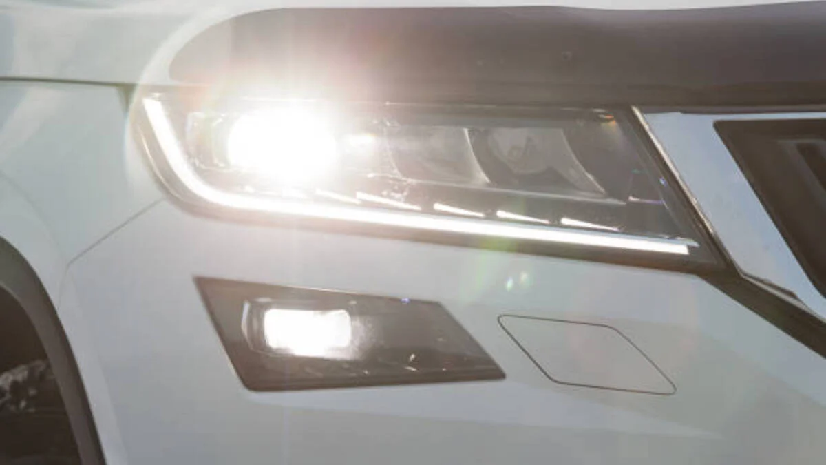 Światła do jazdy dziennej zmiany unia