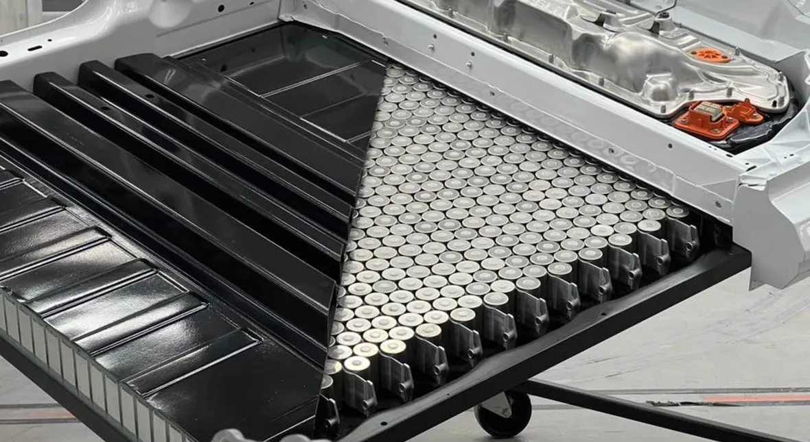 Z bateriami w Tesli jest bardzo źle. To sytuacja znana nabywcom 2.0 TDI