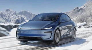 Test zasięgu, zużycia energii i ładowania elektryków srogą zimą. Tesla nie wygrała