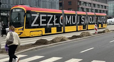 Hej warszawiacy, jeszcze nie pozbyliście się samochodów? No to teraz się pozbędziecie