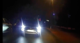 Ruszyły czołowo na siebie i zablokowały się na zwężeniu. Nie zgadniesz, która miała pierwszeństwo