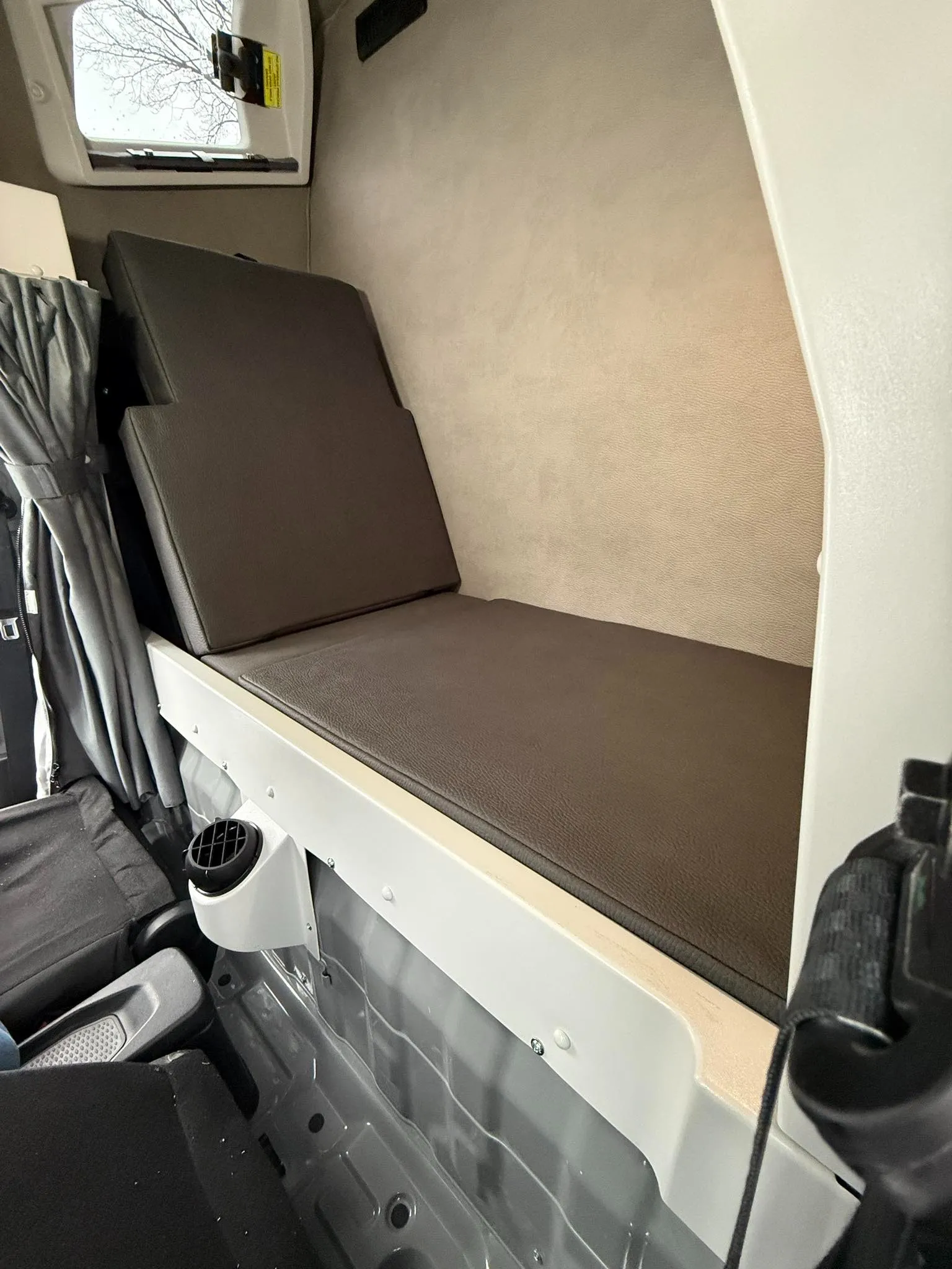 zdjęcie: Lamax, pobrane zgodnie z prawem dozwolonego cytatu