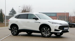 Unia Europejska dogadała się z Chinami. To oznacza drogie samochody