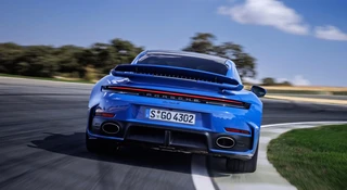 Zły rok dla Porsche. Lepiej lećcie do salonu