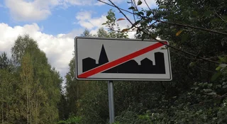 Od 2 marca nowy bat na kierowców. Znak D-43 zrobi z was placek ziemniaczany