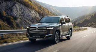 Nowa Toyota Land Cruiser trafi do Europy. Szybko dojedzie na Wschód