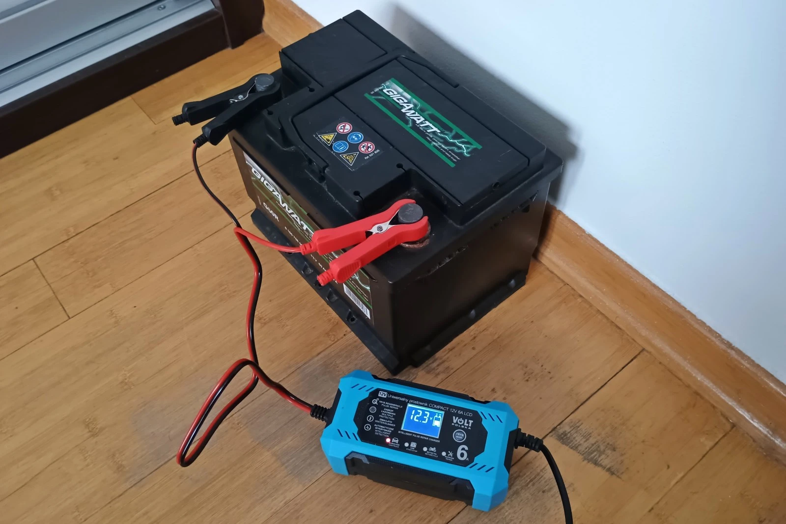 Ładowanie akumulatora 