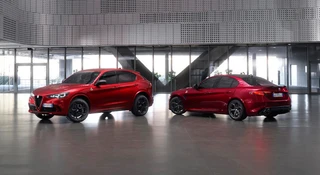 Alfa Romeo się nie poddaje. Przywraca odrzucone wersje