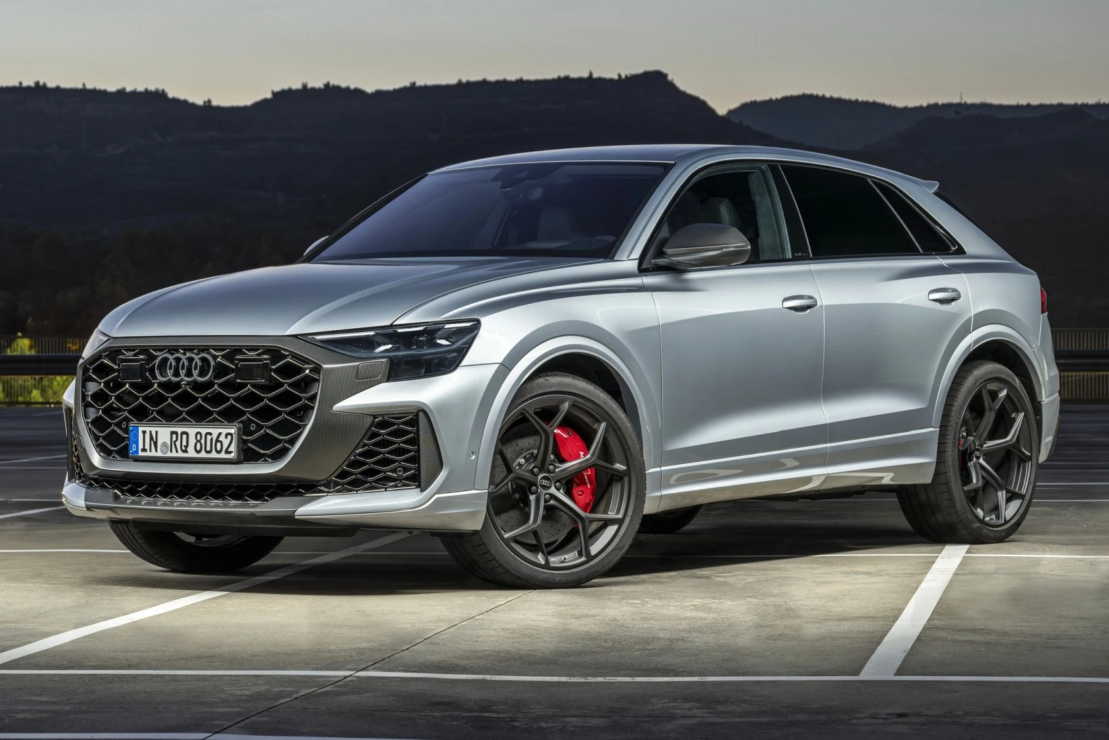 Audi RS Q8 performance 