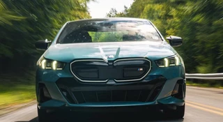 Oto nowe wnętrze BMW serii 5. Zniknął kultowy gadżet