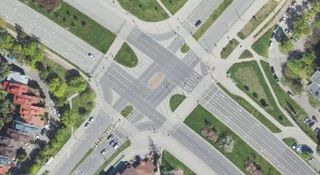 Na tym skrzyżowaniu było źle. Teraz nadal jest źle, ale przynajmniej inaczej