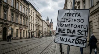 W Krakowie niszczą znaki Strefy Czystego Transportu. Mają za mało szarych komórek