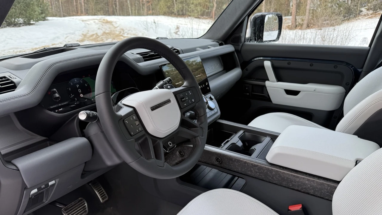 land rover defender octa