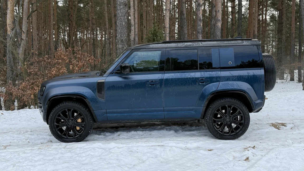 land rover defender octa