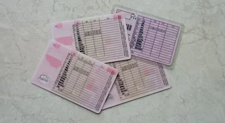 Kierowcy muszą wymieniać prawo jazdy. Bezterminowość to mit