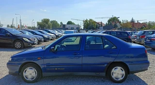 Wyjątkowy Seat może być wasz. Zamiast dowodu ma paszport Polsatu