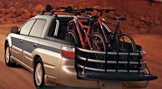 Najśmieszniejszy japoński samochód powróci. Ford, Hyundai i kangury się boją