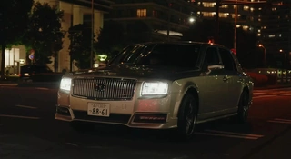 Toyota dla oyabuna z bardziej drapieżną twarzą. Odechce ci się Maybacha