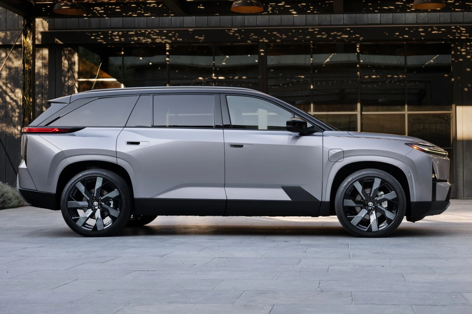 Toyota Highlander 2027 