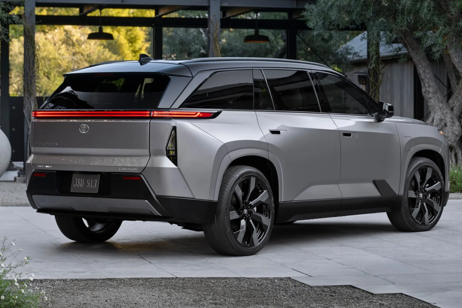 Toyota Highlander 2027 