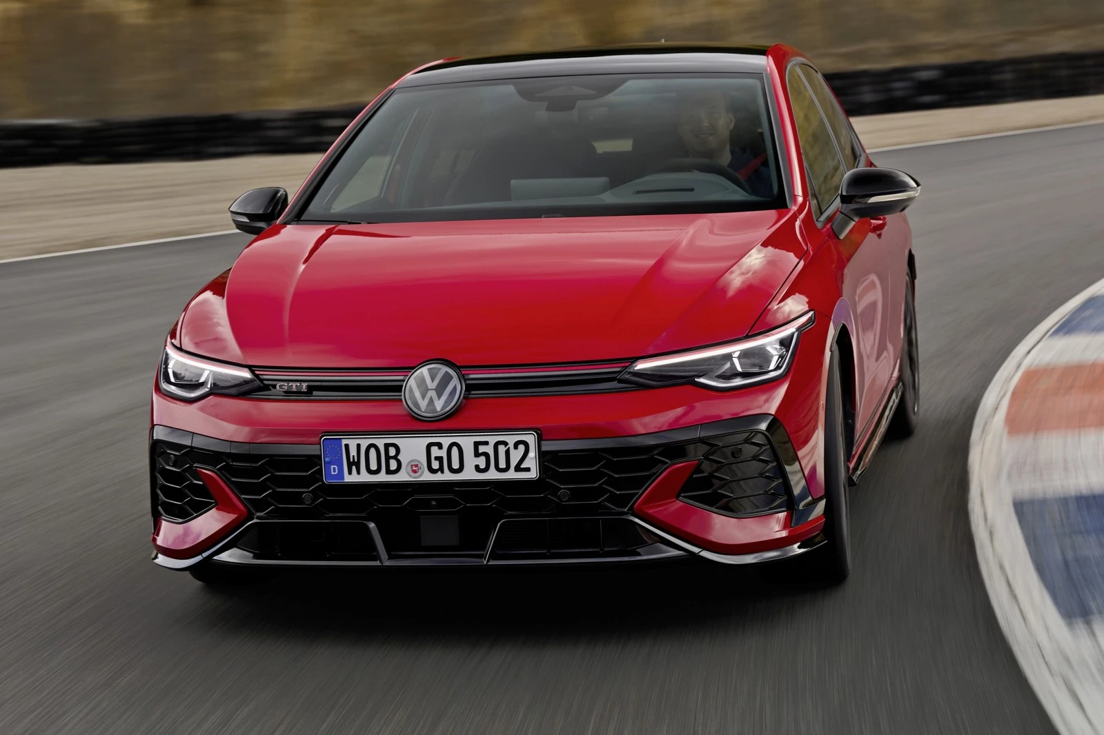 VW Golf GTI Edition 50 