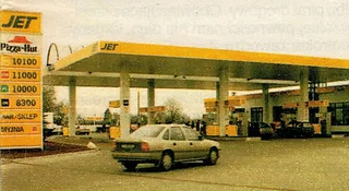Stacje paliw, o których już nie pamiętasz. Jet w Warszawie