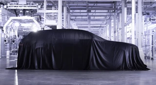 Nowy SUV Bentleya coraz bliżej. Bentayga poczuje niepokój