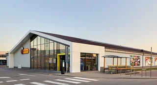 To nie mandat, ale grzecznie płacisz. Parkingowy absurd w Polsce