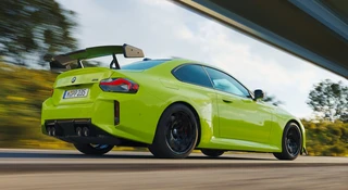 Nowe BMW do driftu i szybkiej jazdy. Jeszcze łatwiej stracisz prawko