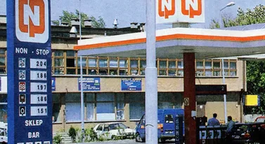 Nie narzekajcie na ceny paliw. Kiedyś może i było lepiej, ale drożej