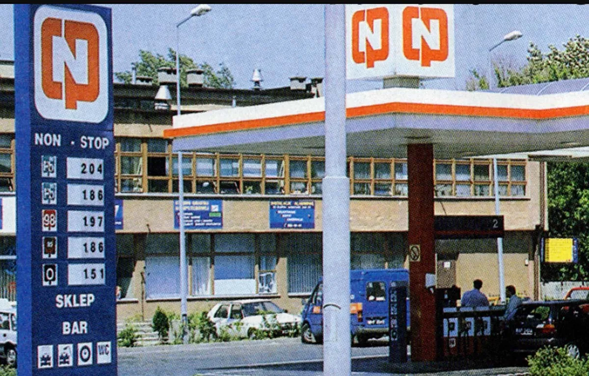 Nie narzekajcie na ceny paliw. Kiedyś może i było lepiej, ale drożej