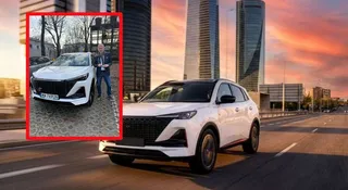 Zbigniew Boniek z chińskim SUV-em. Marka wchodzi do Polski