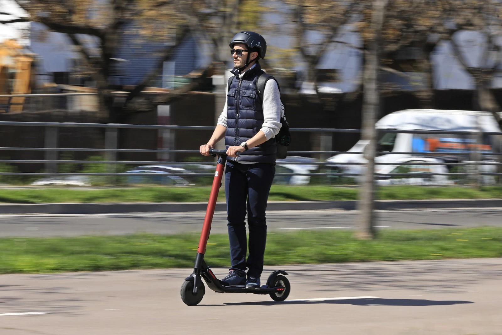 Hulajnoga elektryczna 