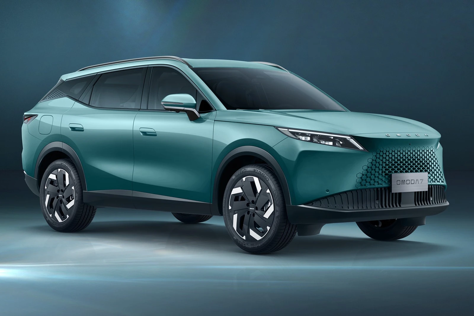 Omoda 7 Super Hybrid 