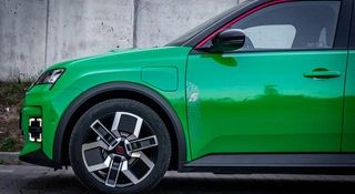 Samochody elektryczne tanie jak nigdy. Kosztują tylko 182 tys. zł