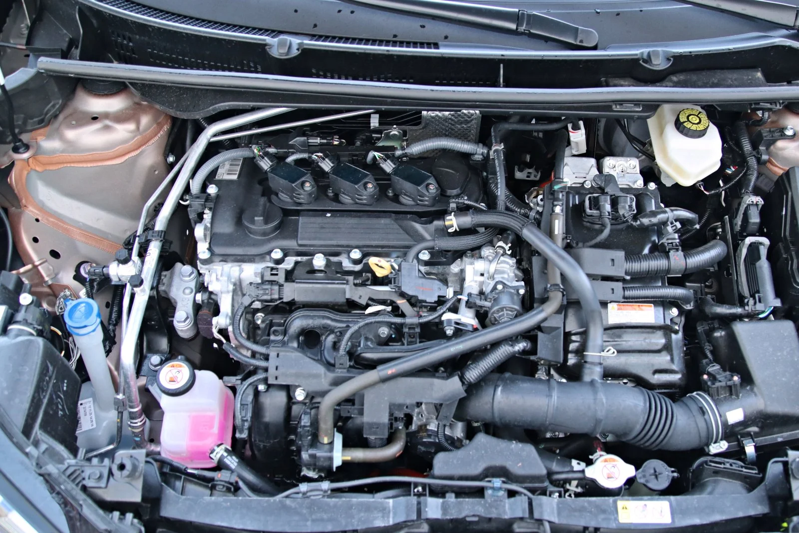 Toyota Aygo X Hybrid - silnik 