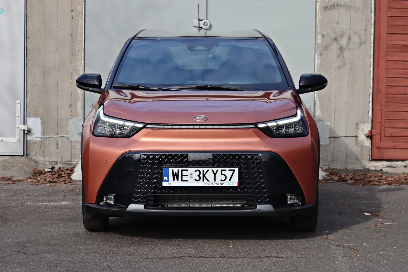 https://cdn-ab.spidersweb.pl/2026/03/toyota-aygo-x-hybrid-test-sylwetka1.jpg