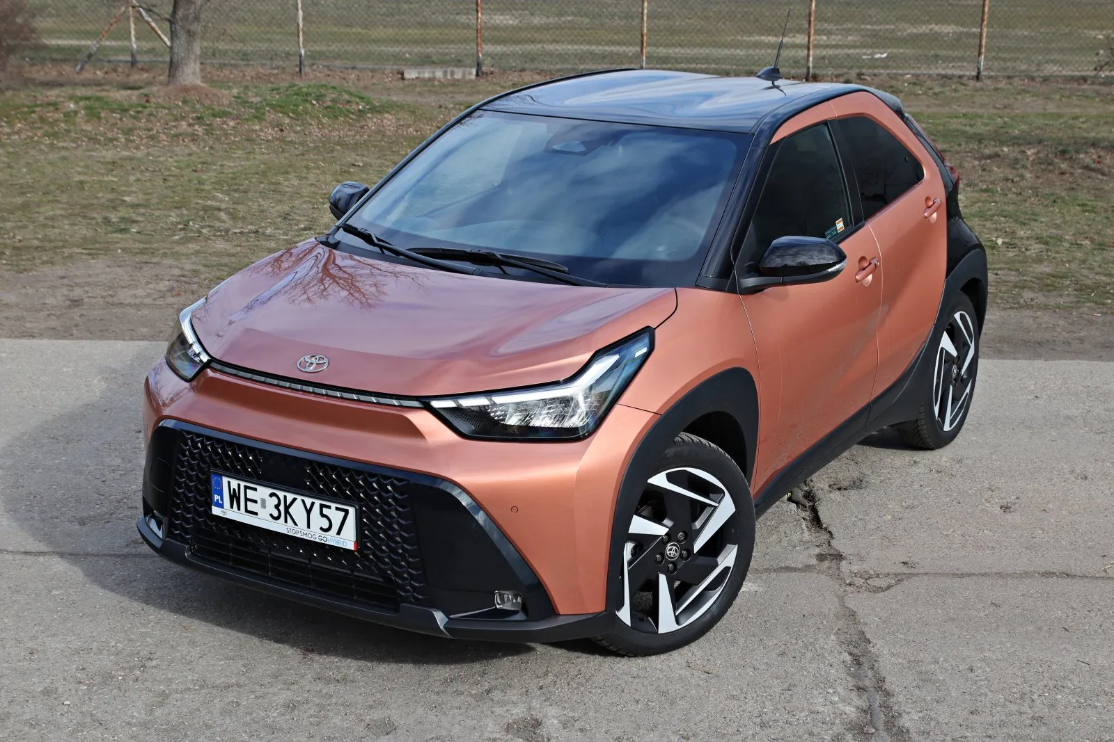 Toyota Aygo X Hybrid - przód 