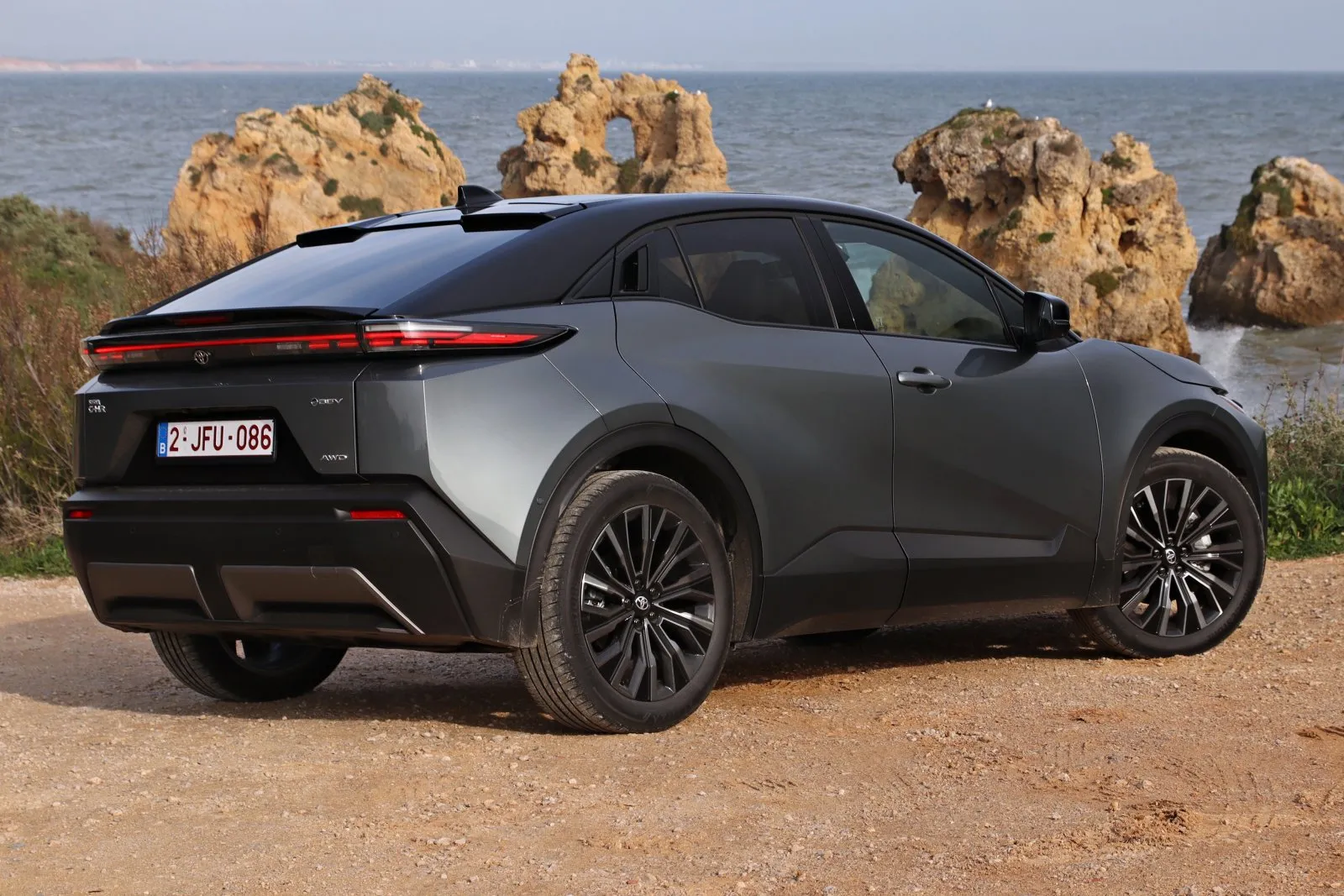 Toyota C-HR+ (2026) - tył