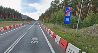 Za znakiem D-7 też możesz stracić prawo jazdy. Jest jeden warunek